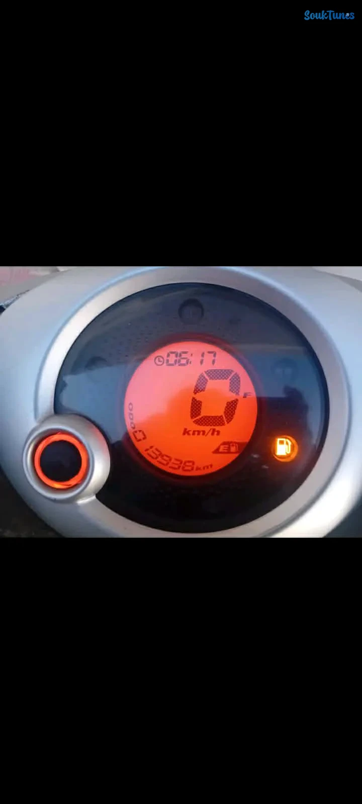 Image 4 de l'annonce Scooter Yamaha Ovetto 50 Gris - Très Bon État
