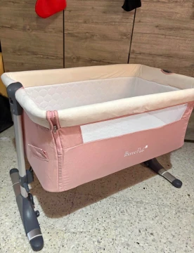 Image principale de l'annonce Lit pour bébé importé