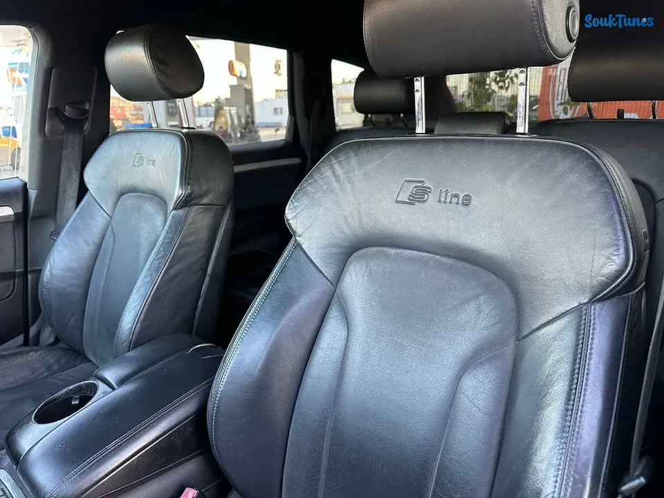 Image 11 de l'annonce Audi Q7 s line TDi 🤷‍♂️45 000 TND