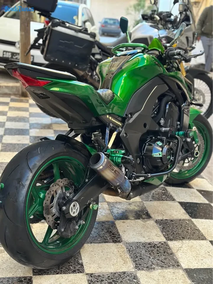 Image 4 de l'annonce Z1000