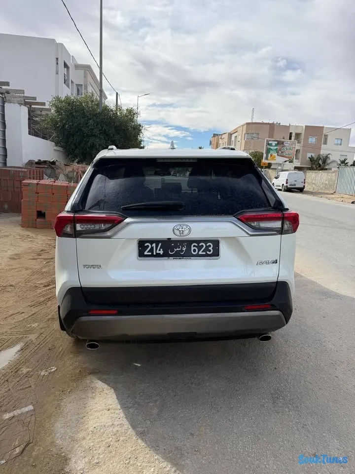Image 4 de l'annonce Toyota Rav 4