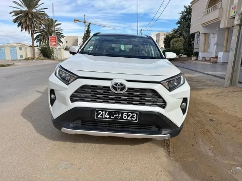 Image principale de l'annonce Toyota Rav 4