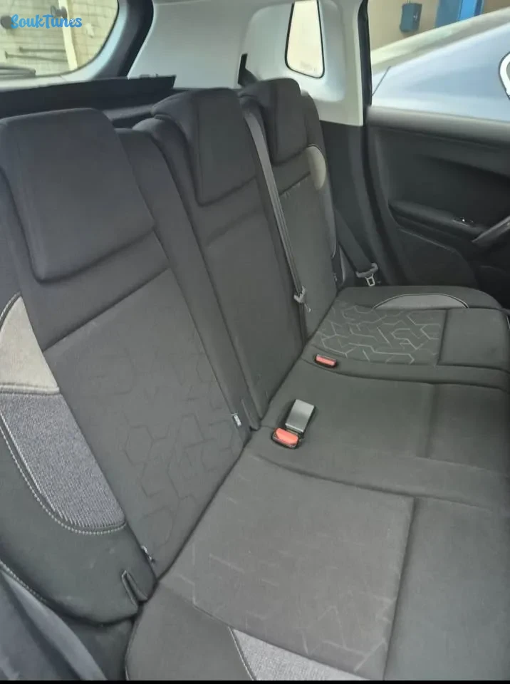 Image 4 de l'annonce Peugeot 2008