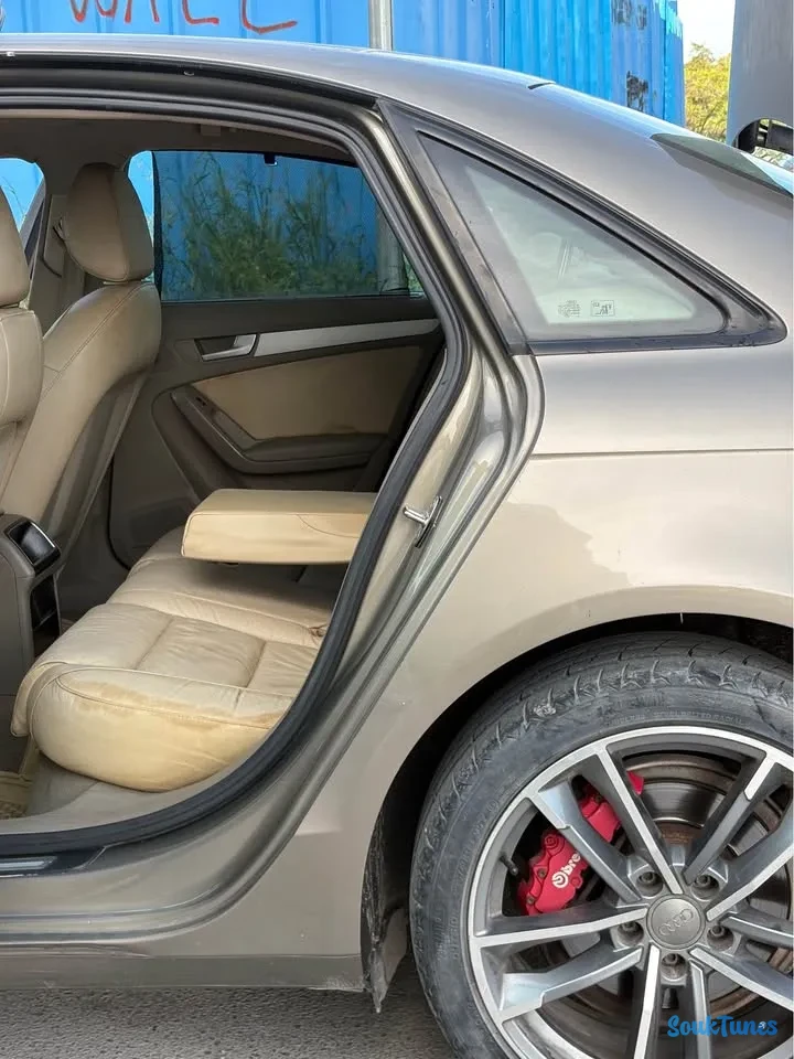 Image 6 de l'annonce Audi a4 1.8 TFSI