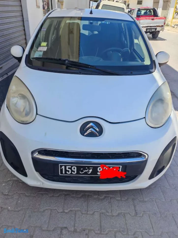 Image 6 de l'annonce Citroën C1 en excellent état, 4cv, 3 cylindres,