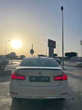 Image principale de l'annonce BMW 318i LUXURY