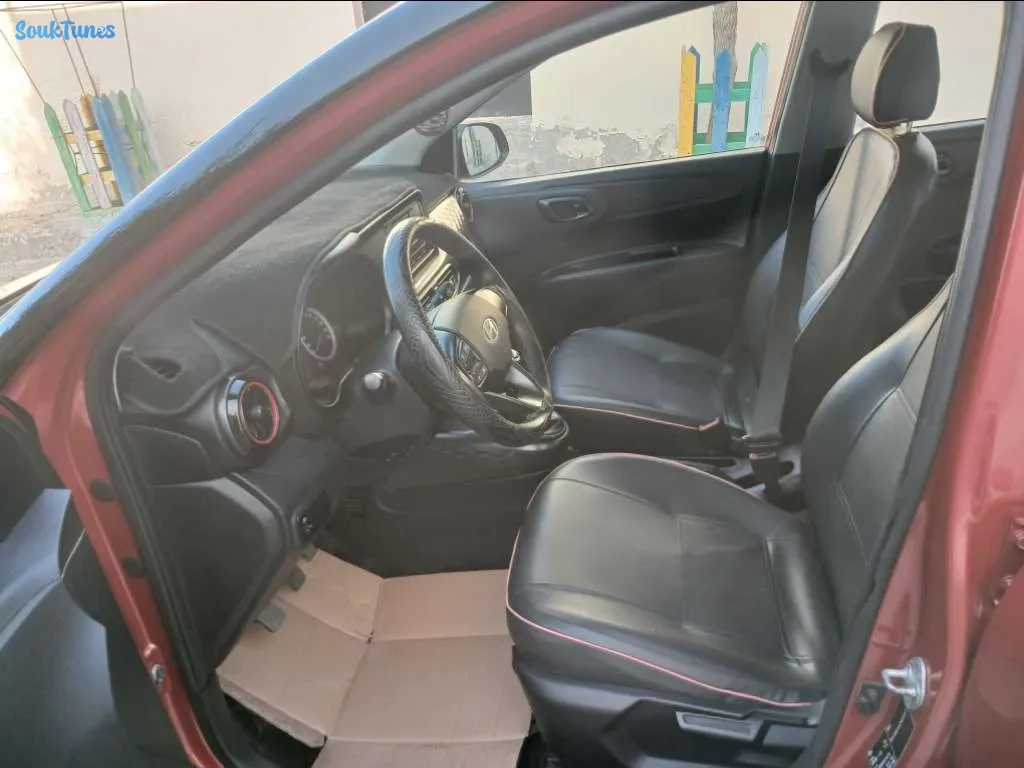 Image 8 de l'annonce HYUNDAI GRANDE i10 ESSENCE Tel 98 313 594
