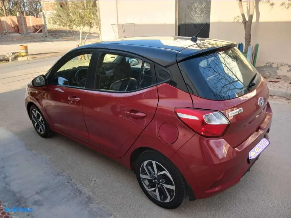 Image 6 de l'annonce HYUNDAI GRANDE i10 ESSENCE Tel 98 313 594