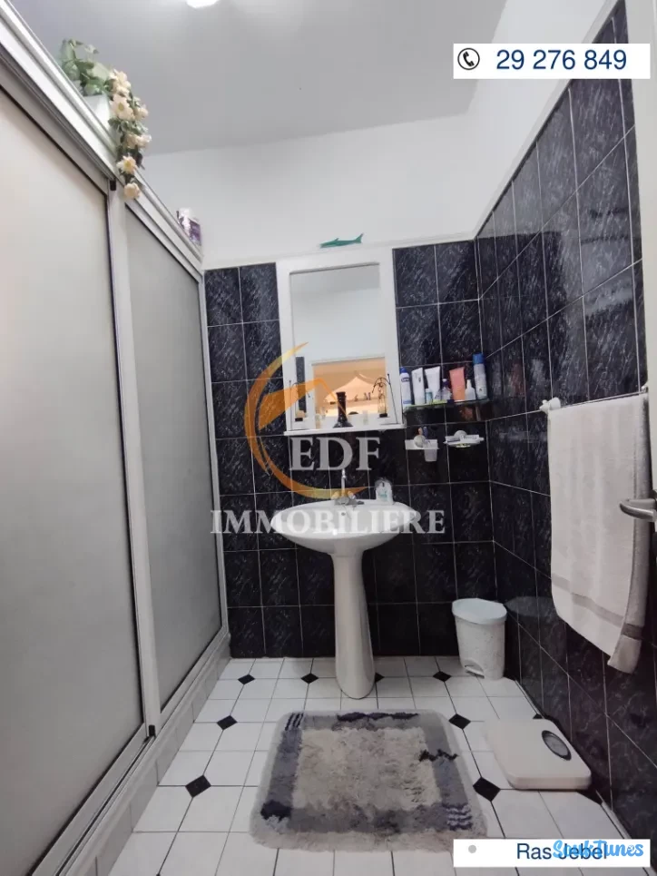 Image 10 de l'annonce Chic appartement à Ras Jebel