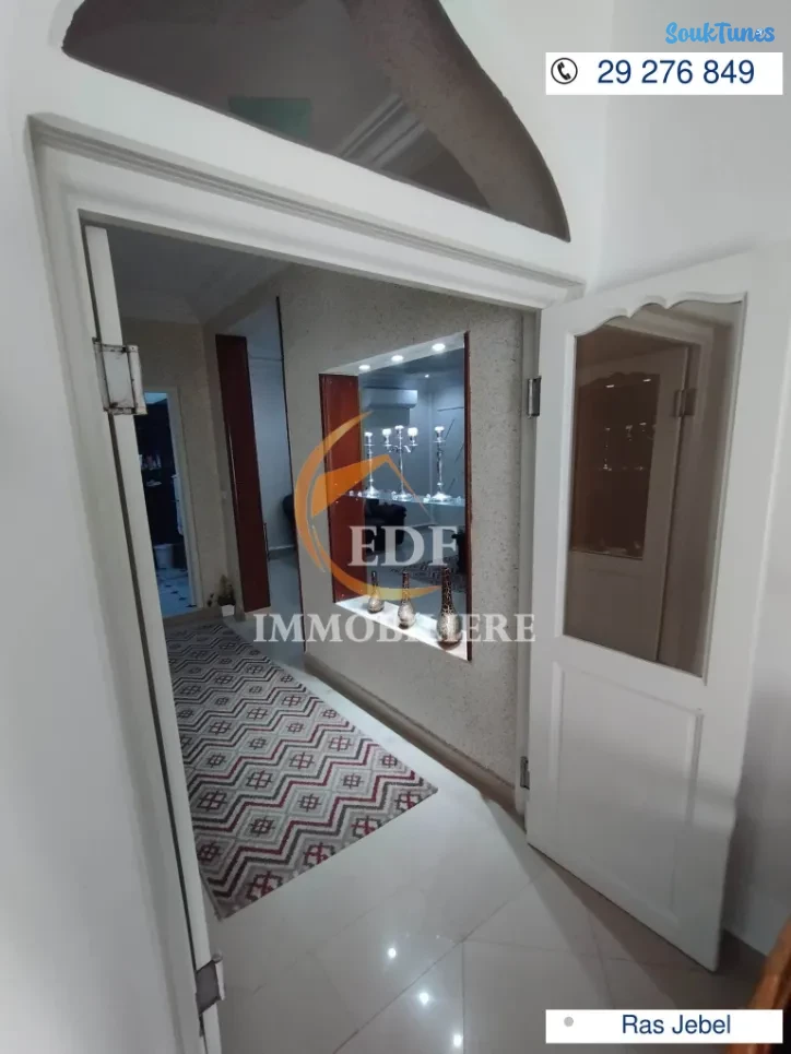 Image 8 de l'annonce Chic appartement à Ras Jebel