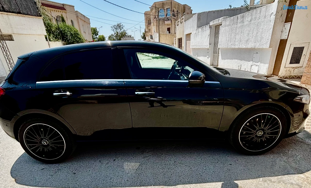 Image 8 de l'annonce Mercedes Benz A250e
