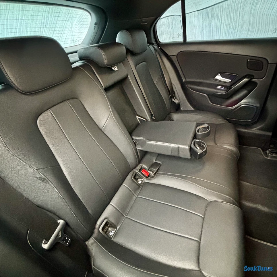 Image 5 de l'annonce Mercedes Benz A250e