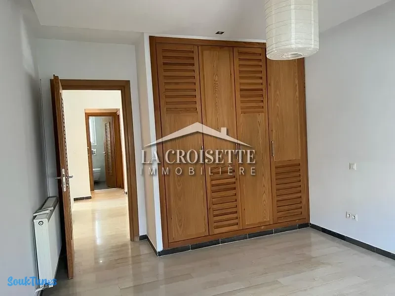 Image 6 de l'annonce Villa S+4 avec piscine à La Marsa  8.000 TND