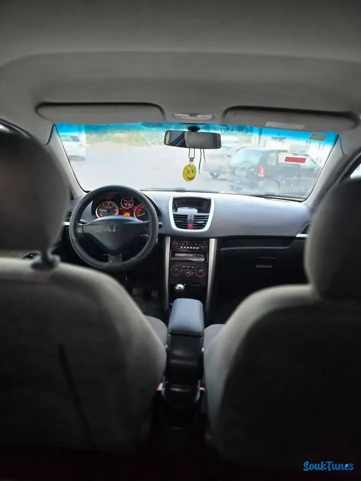 Image 8 de l'annonce 🔥PEUGEOT 207 1.6 E-HDI TU 259 2 PORTE 🔥