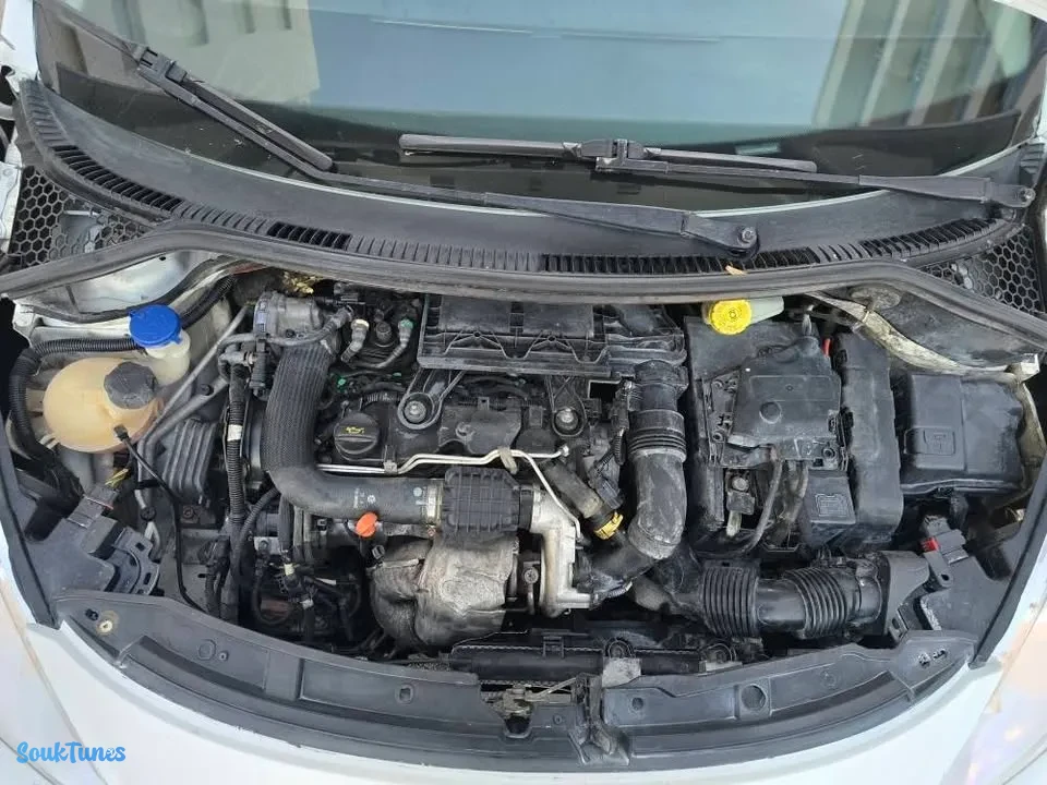 Image 10 de l'annonce 🔥PEUGEOT 207 1.6 E-HDI TU 259 2 PORTE 🔥