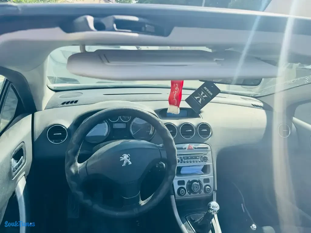 Image 10 de l'annonce PEUGEOT 308 cc - 33.500 TND