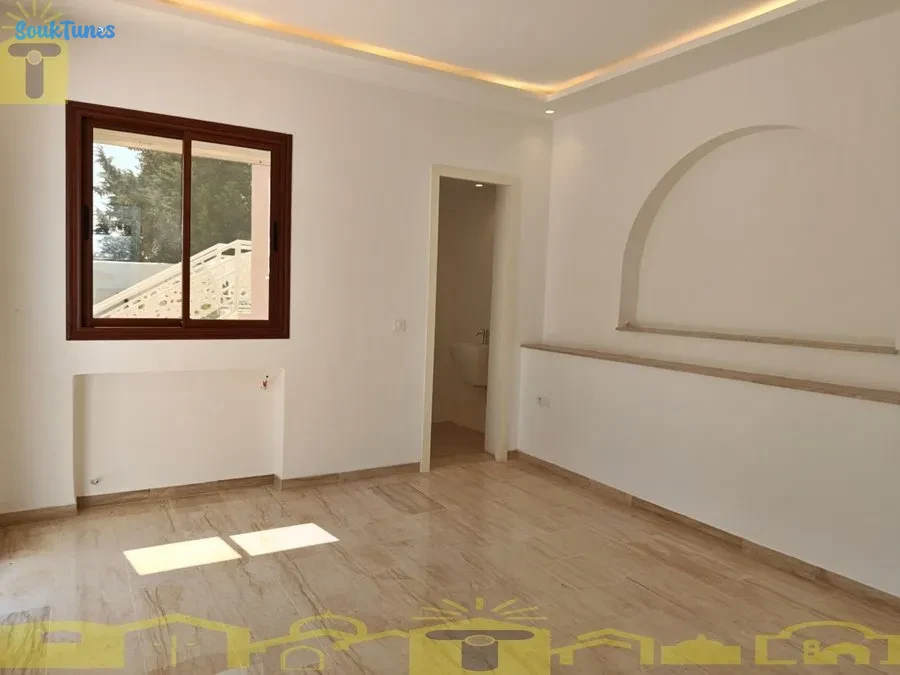 Image 4 de l'annonce Superbe Villa s3 🤷‍♂️690 000 TND