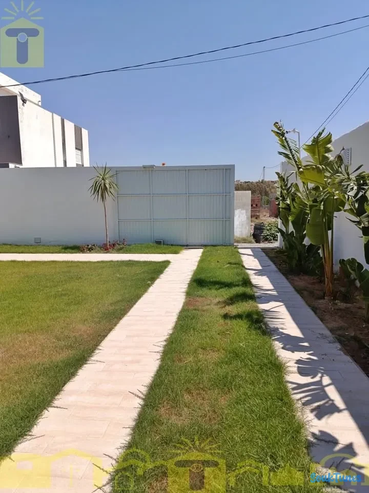 Image 8 de l'annonce Superbe Villa s3 🤷‍♂️690 000 TND