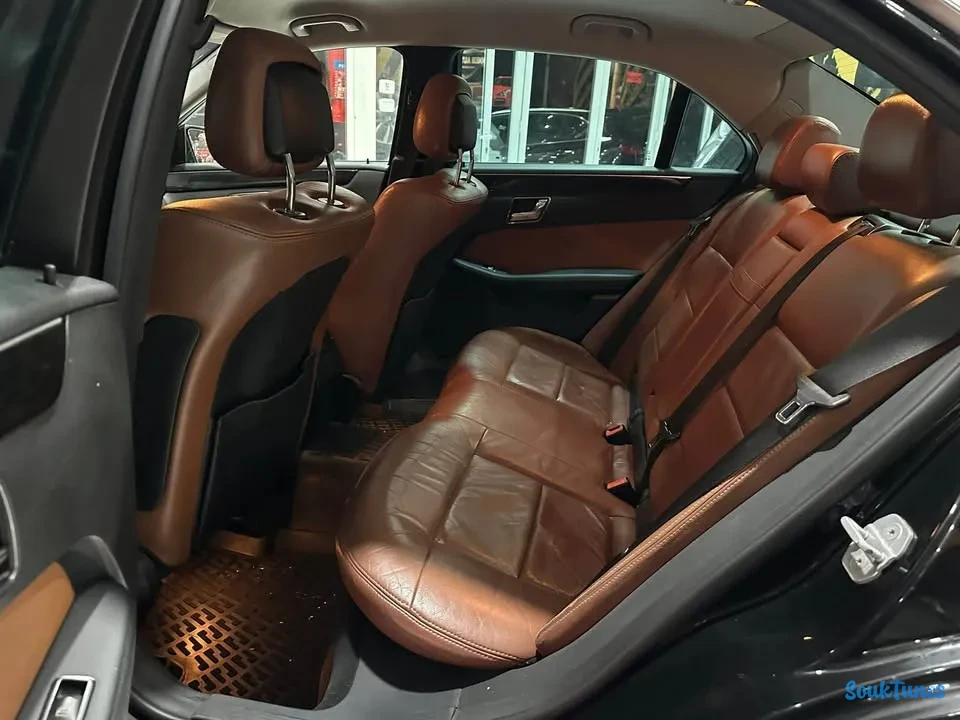 Image 4 de l'annonce Vente Mercedes Classe E200