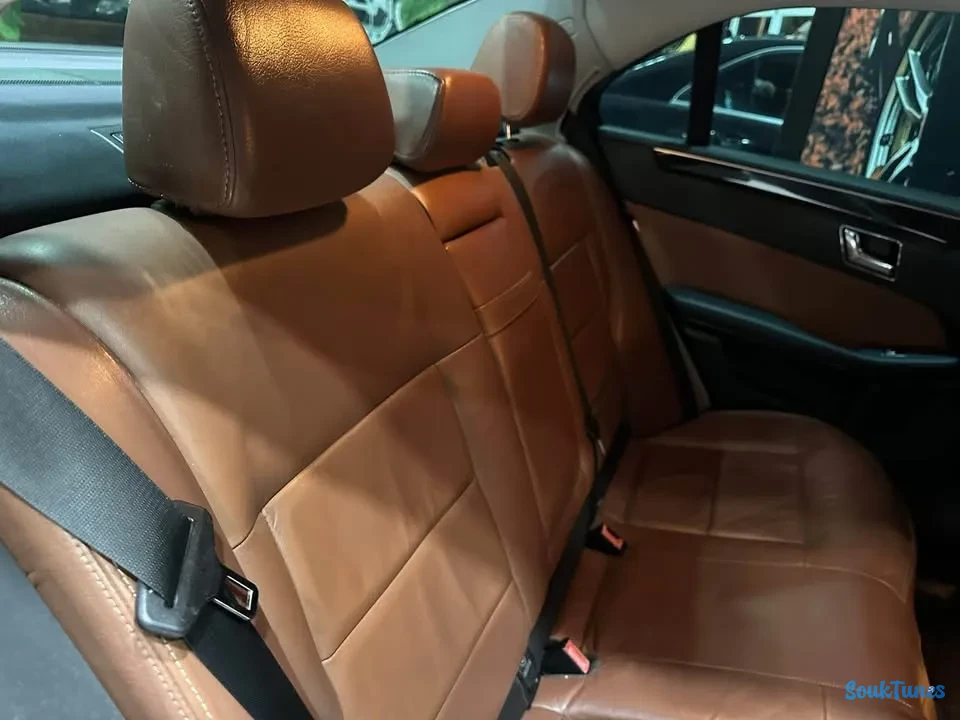 Image 10 de l'annonce Vente Mercedes Classe E200