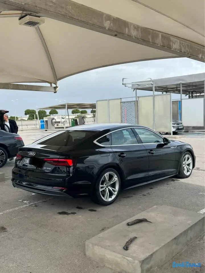 Image 4 de l'annonce Audi A5 sportback 2018 S Line 98000km ✨ 92 000 TND