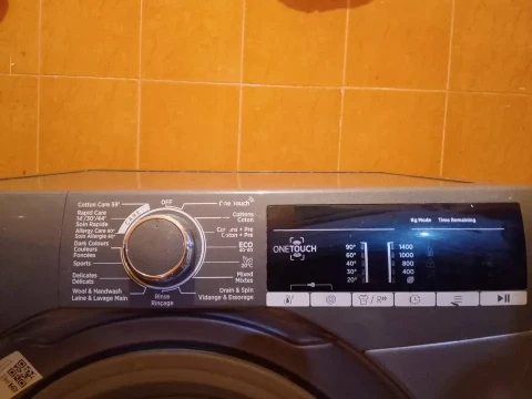 Image principale de l'annonce Machine à Lavé Hoover 10.5 kg 