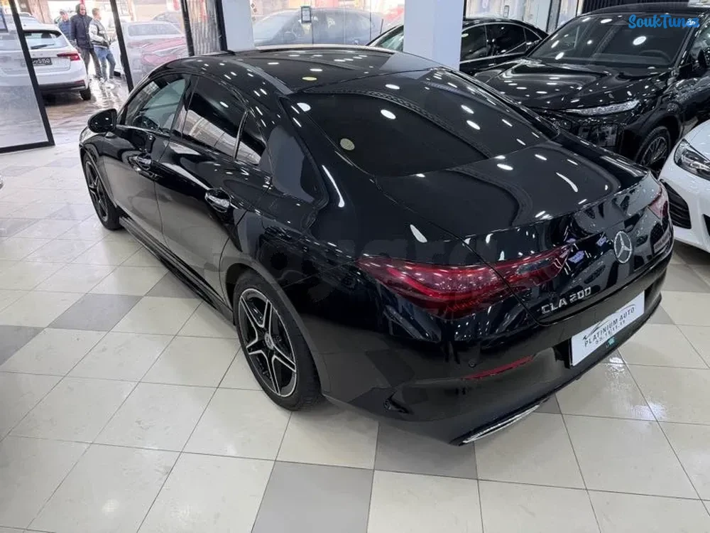Image 6 de l'annonce Mercedes CLA 200 Package AMG
