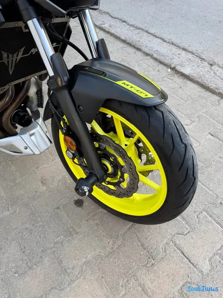 Image 10 de l'annonce YAMAHA MT07😍