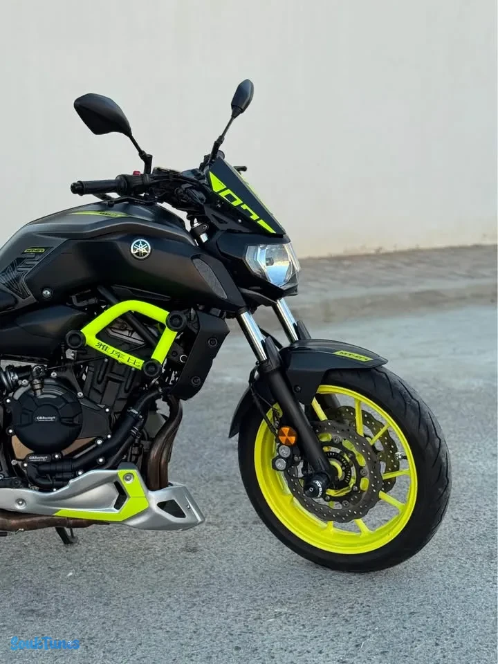 Image 5 de l'annonce YAMAHA MT07😍