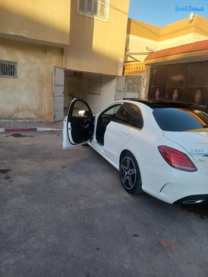 Image 7 de l'annonce Mercedes-Benz classe c 300