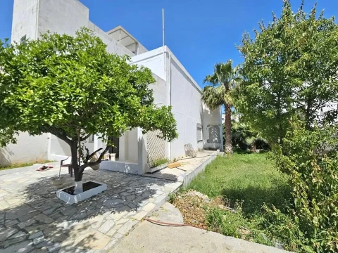 Image principale de l'annonce Une villa a ezzahra ville