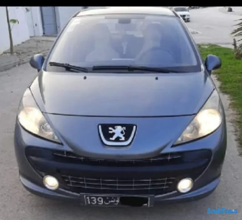 Image 1 de l'annonce A vendre Peugeot 207