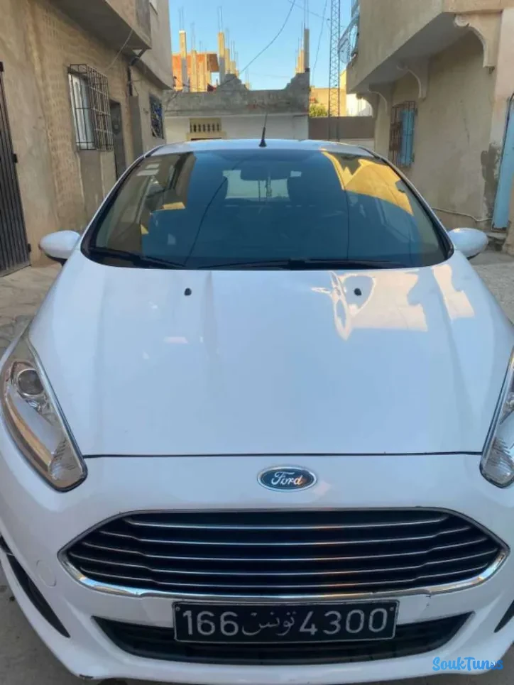 Image 10 de l'annonce Ford fiestaTitanium 4 cylin