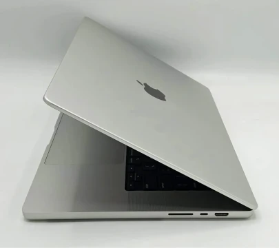 Image principale de l'annonce MacBook Pro 16" - 32Go Ram - M2 Max 