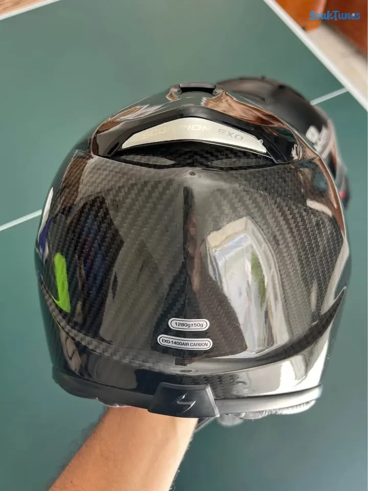 Image 6 de l'annonce Casque moto shark et scorpion carbon💰 600 TND