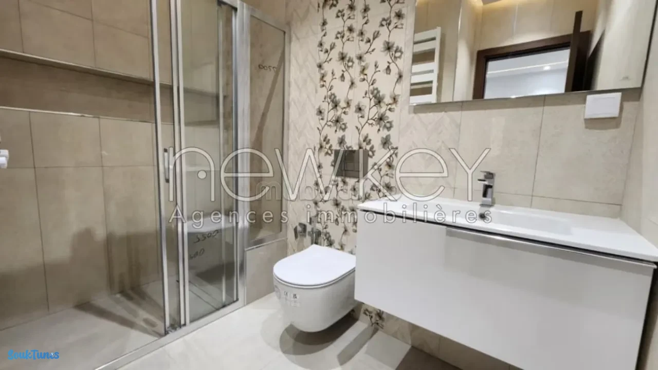 Image 11 de l'annonce Triplex S3 à vendre à La Soukra