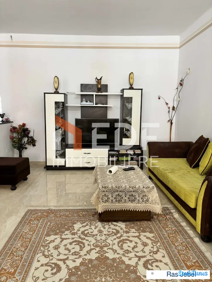 Image 11 de l'annonce Belle maison en Duplex à Ras Jebel