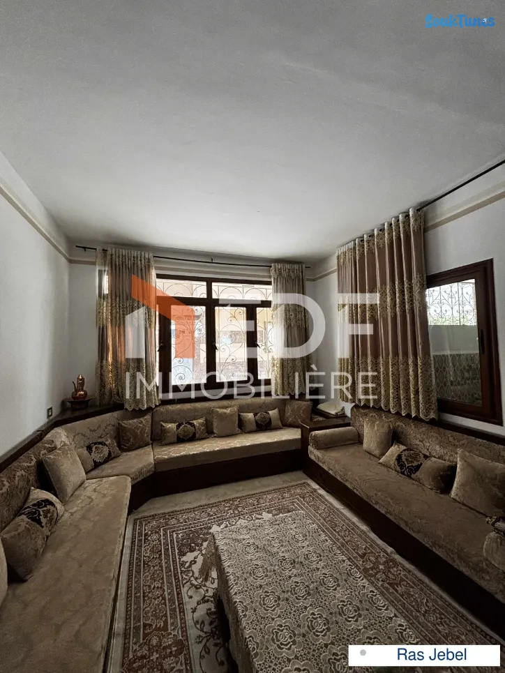 Image 5 de l'annonce Belle maison en Duplex à Ras Jebel