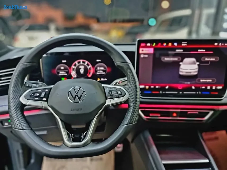 Image 13 de l'annonce La Nouvelle Volkswagen TIGUAN R-LINE e-tsi 1.5