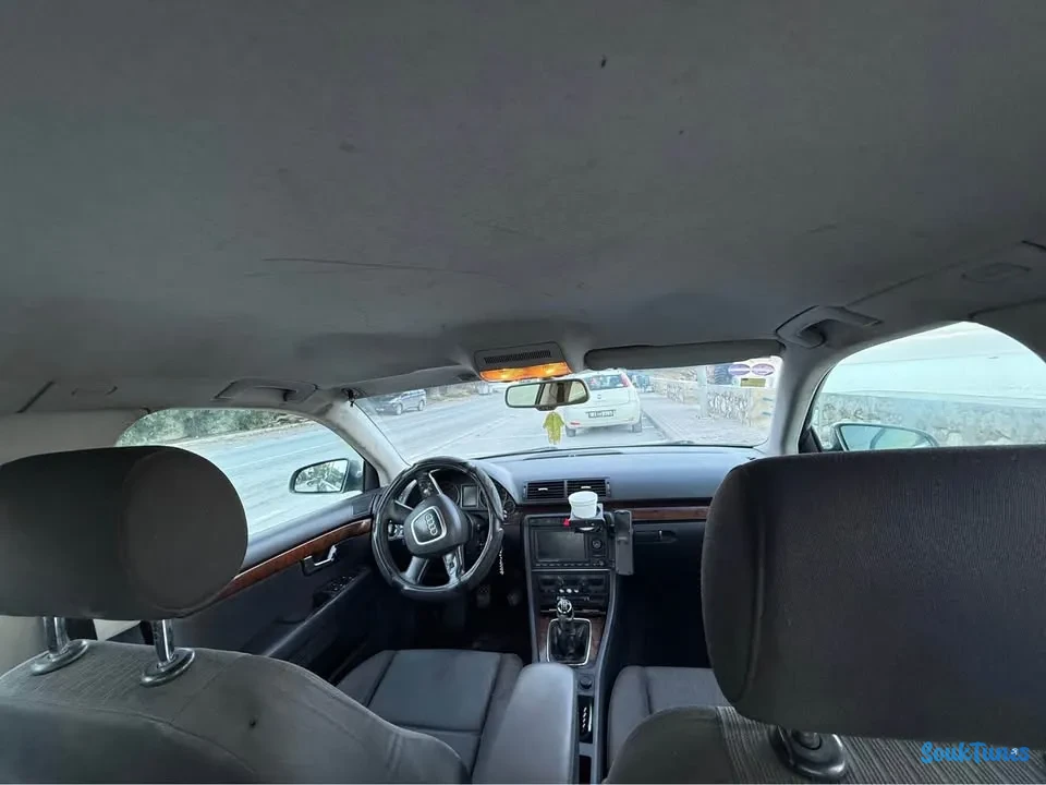 Image 6 de l'annonce Audi A4- 27 900 TND