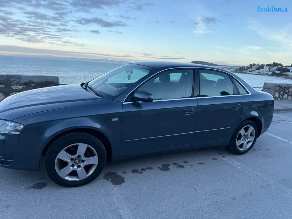 Image 4 de l'annonce Audi A4- 27 900 TND