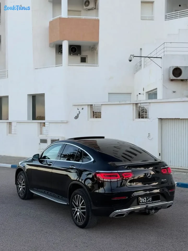 Image 4 de l'annonce Mercedes GLC Coupé 300de - 4MATIC 157.500 TND