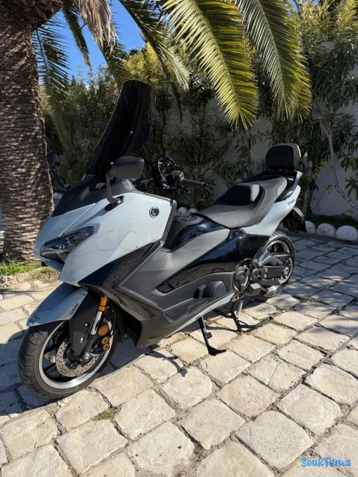 Image 5 de l'annonce  Yamaha Tmax 2025 / 84000 DT