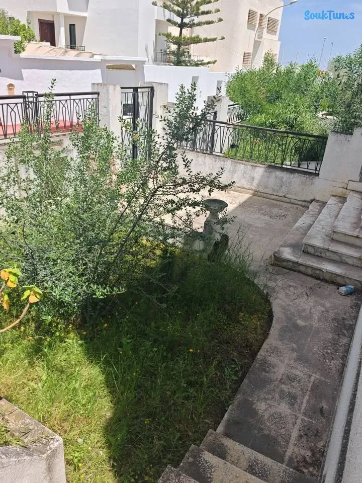 Image 3 de l'annonce Villa en zone Manar