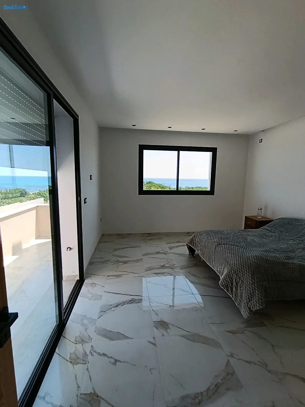 Image 9 de l'annonce Une villa pieds dans l'eau à Kerkouane 
