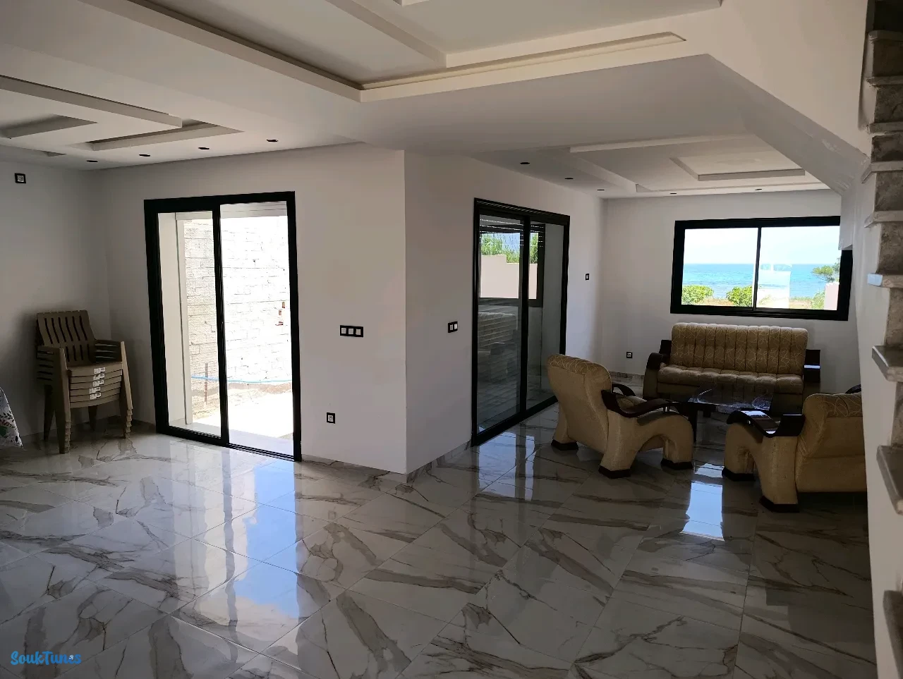 Image 4 de l'annonce Une villa pieds dans l'eau à Kerkouane 