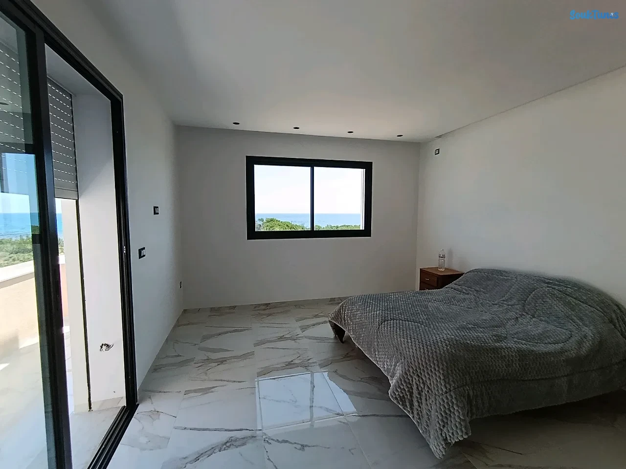 Image 12 de l'annonce Une villa pieds dans l'eau à Kerkouane 