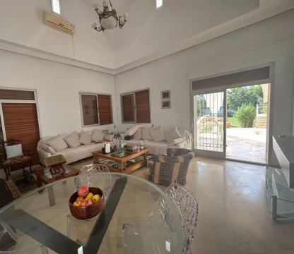 Image principale de l'annonce villa 2S+5 à la Soukra