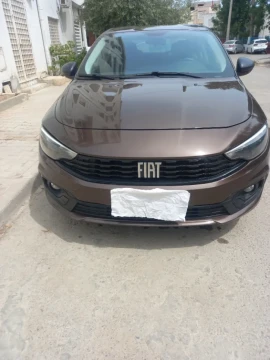 Image principale de l'annonce Fiat tipo à vendre 