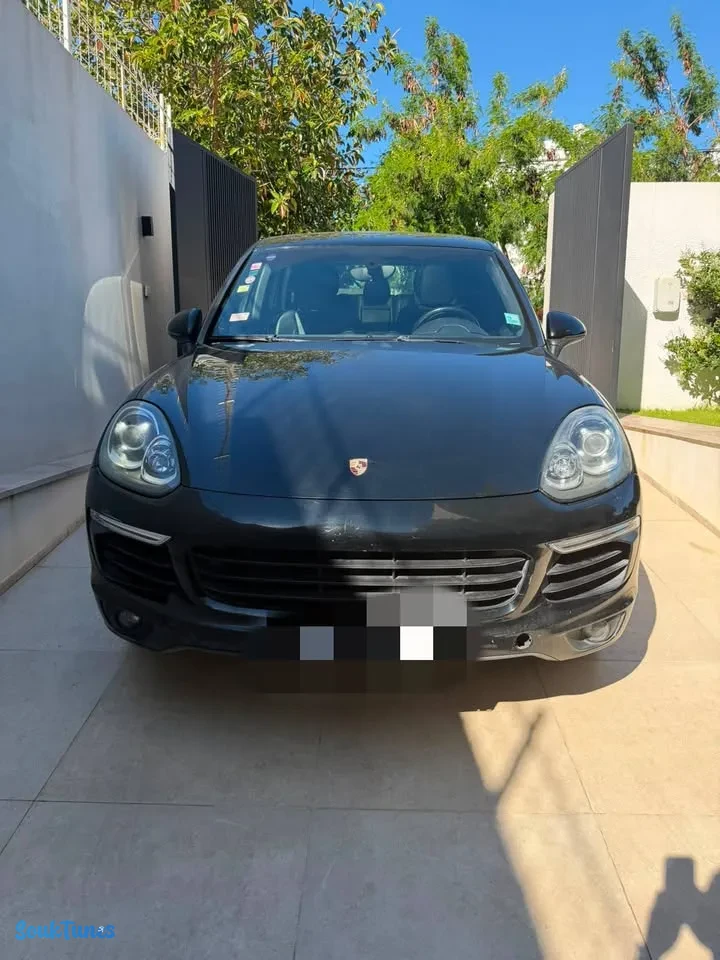 Image 1 de l'annonce Porshe cayenne 165 000 TND